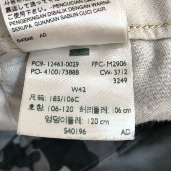 Levis Cargo Shorts Mens 42 Camo Inseam 10.5 Good Condition PC9 12463-0029 - Picture 6 of 15